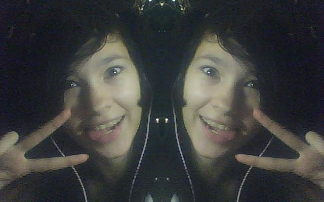 Ari Nik фотография #25