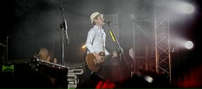 Howie Lua фотография #40 (источник - https://vk.com/id59356)