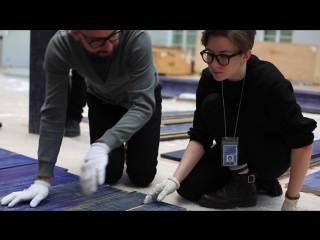 Монтаж выставки "Ян Фабр: Рыцарь отчаяния – воин красоты"